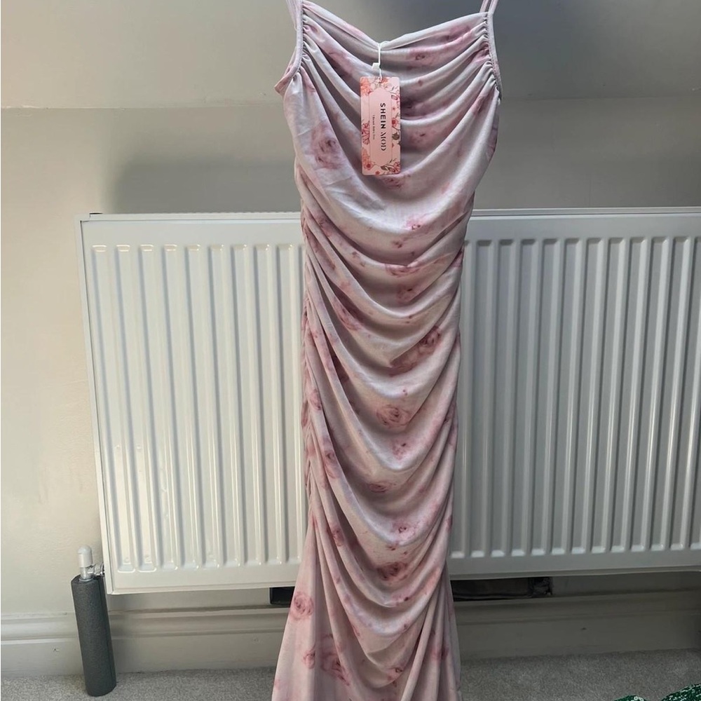 Elegant Pink Floral Dress